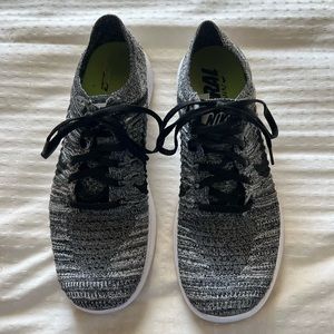 Nike Women’s Free RN Flyknit 2016 Running Shoes